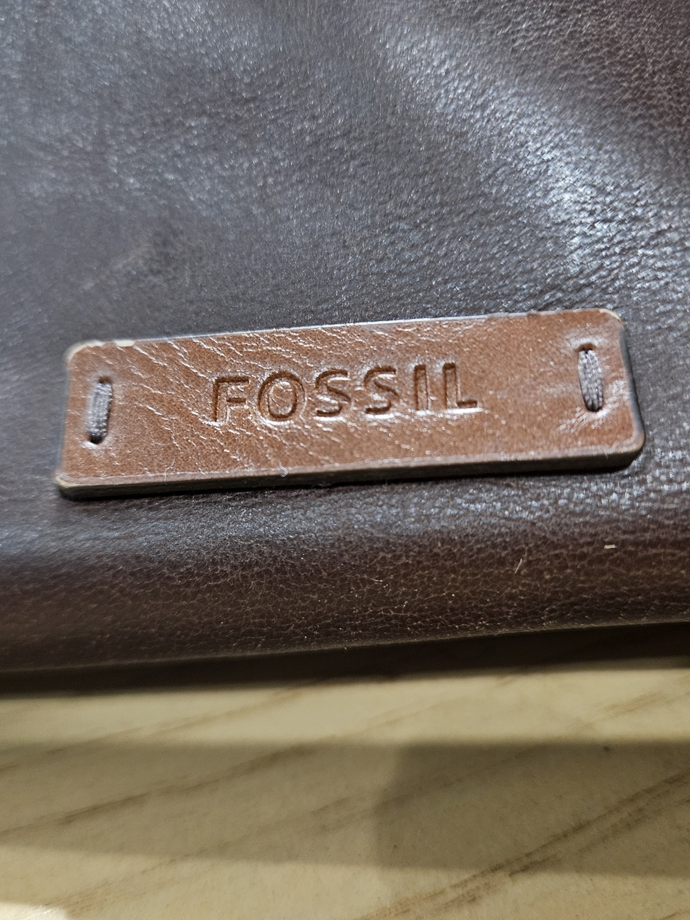 Vintage Fossil Turn Lock Brown Leather Crossbody Satchel Bag—Excellent Condition - Picture 10 of 16